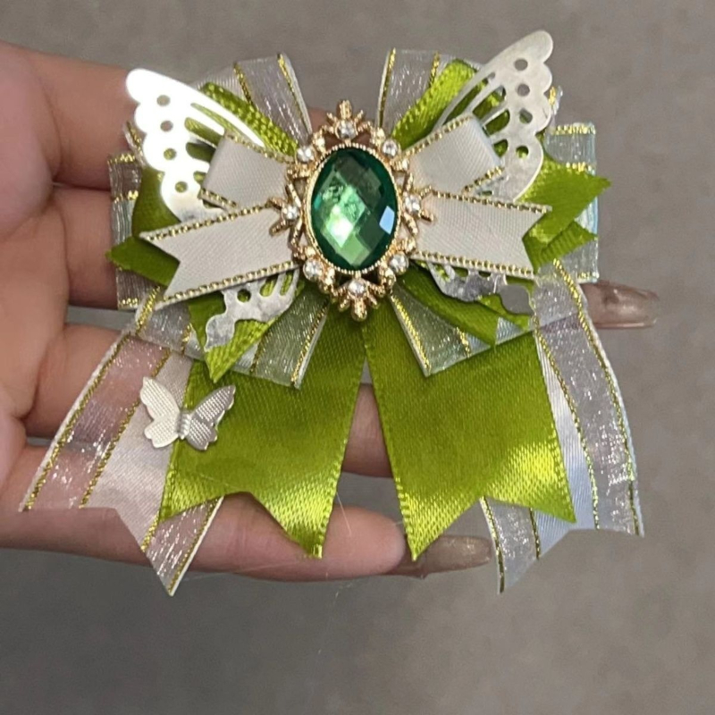 Luxuriöse Strass-Schleifenkraw – Mens Fashion Help Bewertung und Preis