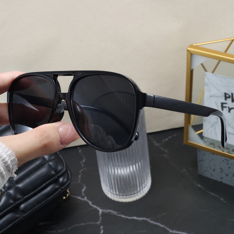 Unisex-Mode-Sonnenbrille, UV40 – Yellow Men'S Fashion Bewertung und Preis